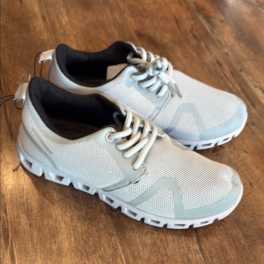 Air Jump New Beeathable Mesh Athletic Sneakers - Light Gray